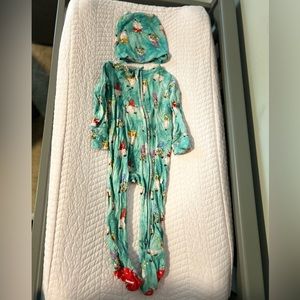 Posh Peanut Gnomey Footie & Beanie Set